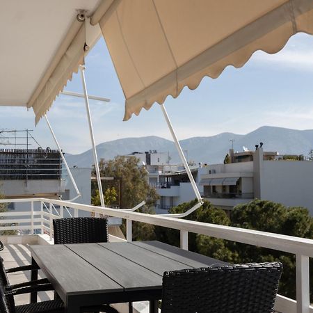 Luxurious 3-Bedroom Seaside Retreat Fully Renovated In 2025 Athen Exterior foto