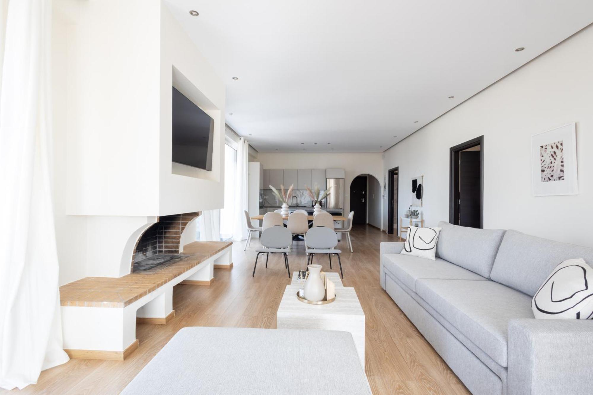 Luxurious 3-Bedroom Seaside Retreat Fully Renovated In 2025 Athen Exterior foto